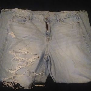 American Eagle Mom Straight Jeans 14